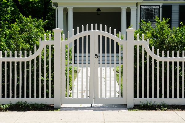 Vinyl Gate Improvement